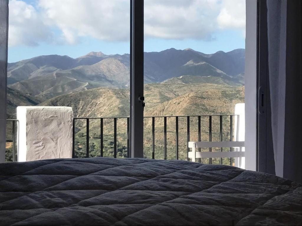 오옌 Penthouse Mit Privatem Jacuzzi In Marbella - La Mairena 아파트 외부 사진